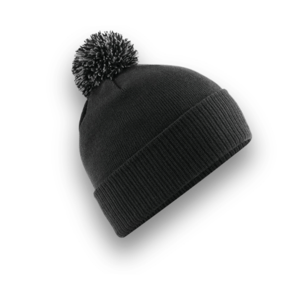 LE BONNET À POMPOM
